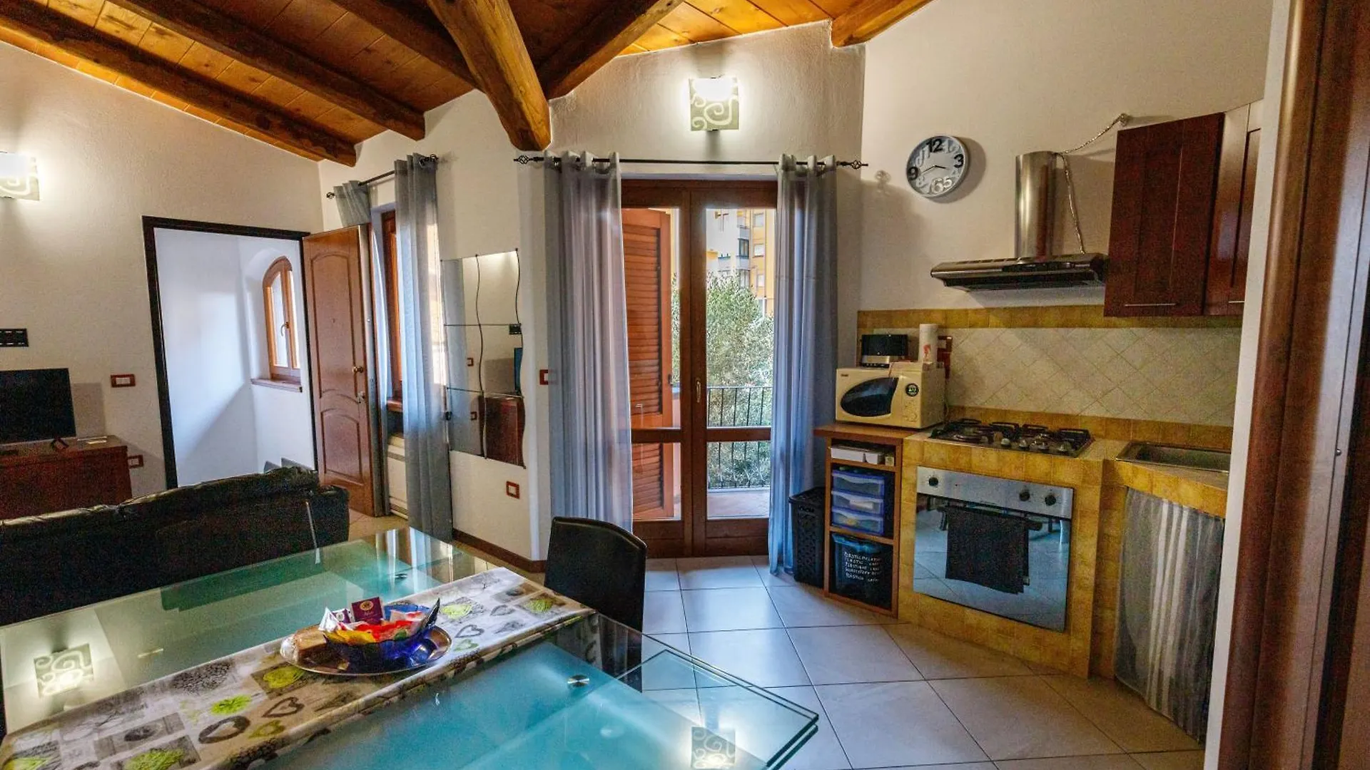 Casa Lilla 1 E 2 Apartment Oristano 0*,